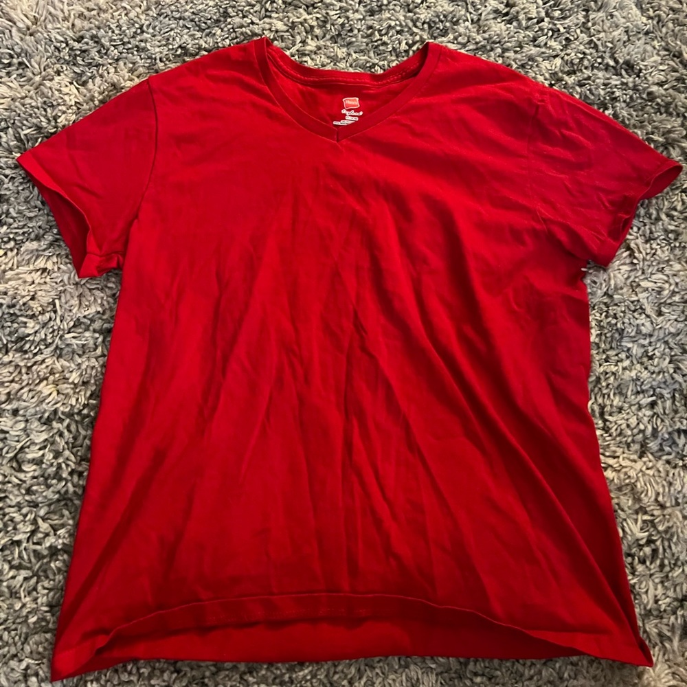 Hanes tee shirt